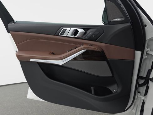 New 2026 BMW X5 xDrive50e w/ M Sport Package AWD/4WD image 26