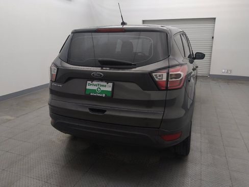 Used 2017 Ford Escape S image 7