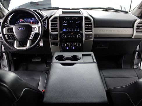 Used 2017 Ford F350 Lariat w/ Lariat Value Package AWD/4WD image 30