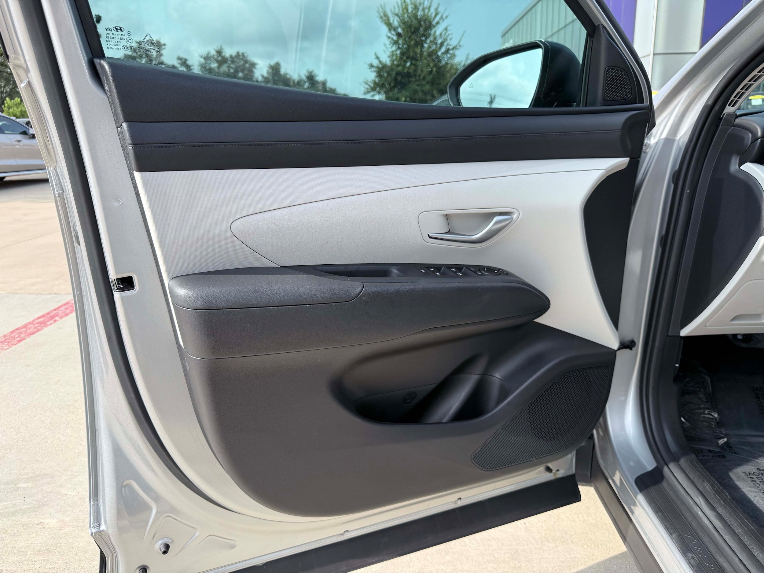 Used 2025 Hyundai Tucson SEL FWD image 11