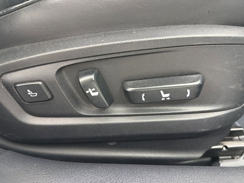 Used 2014 Lexus ES 350 w/ Luxury Package image 27