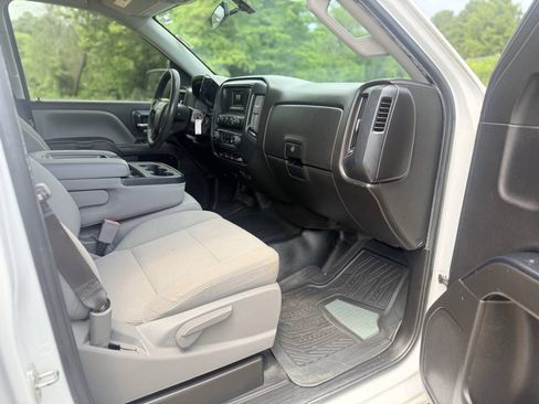 Used 2017 Chevrolet Silverado 1500 W/T w/ Trailering Package RWD image 15