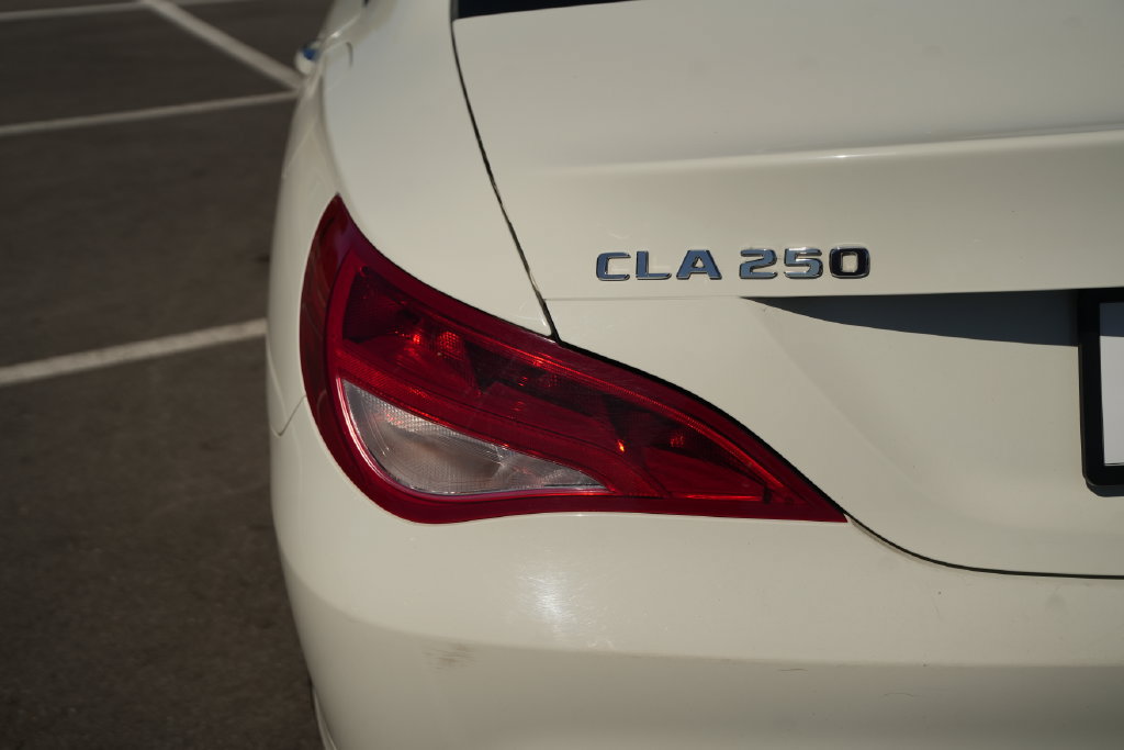 Used 2018 Mercedes-Benz CLA 250 4MATIC image 43