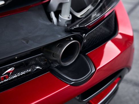 Used 2021 McLaren 720S Performance image 20