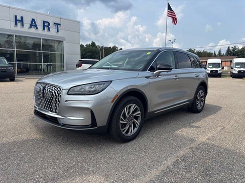 Used 2023 Lincoln Corsair AWD w/ Equipment Group 101A image 7
