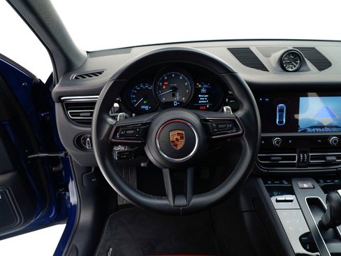 Used 2022 Porsche Macan S image 20