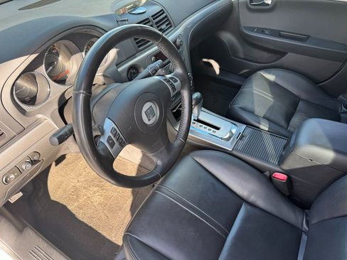 Used 2008 Saturn Aura XR w/ Premium Trim Package image 10