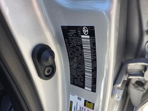 Used 2025 Toyota Corolla SE FWD image 20