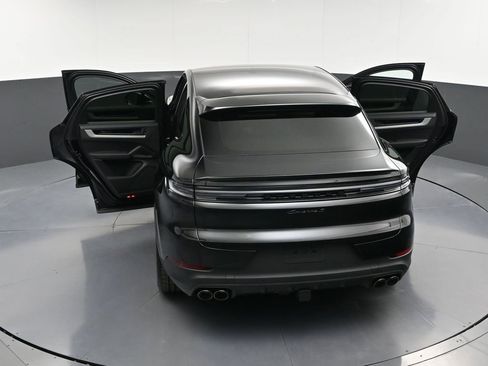 New 2026 Porsche Cayenne S AWD/4WD image 36