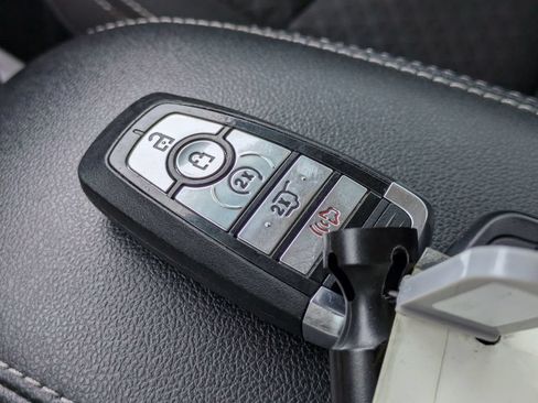 Used 2024 Ford Escape Active w/ Cold Weather Package FWD image 23