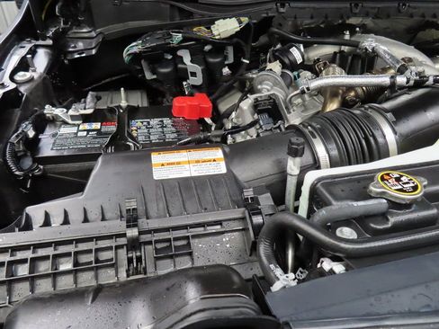 Used 2025 Ford F350 Lariat w/ Black Appearance Package image 35