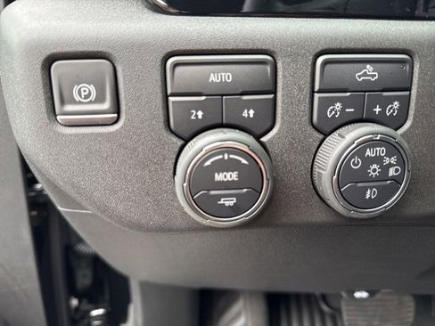 Used 2025 Chevrolet Silverado 1500 RST image 12