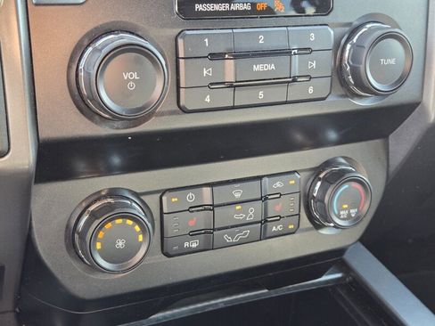 Used 2020 Ford F150 XLT w/ Equipment Group 302A Luxury image 18