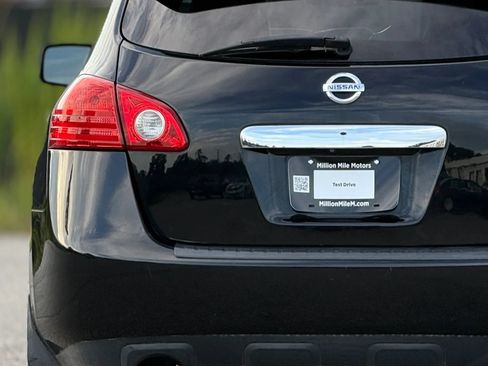 Used 2011 Nissan Rogue SV w/ SL Pkg FWD image 13