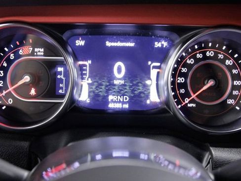 Used 2022 Jeep Wrangler Unlimited Rubicon image 25