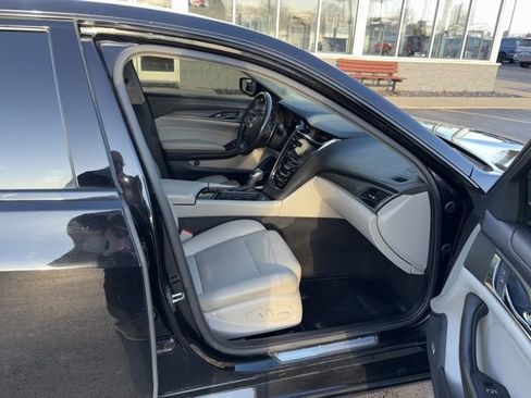 Used 2019 Cadillac CTS AWD Sedan image 5