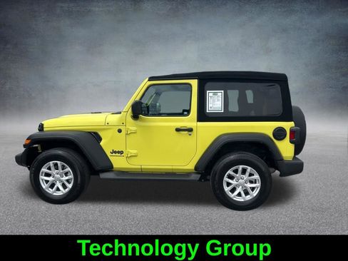 Certified 2023 Jeep Wrangler Sport AWD/4WD image 8