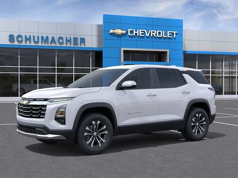 New 2027 Chevrolet Equinox LT FWD image 2