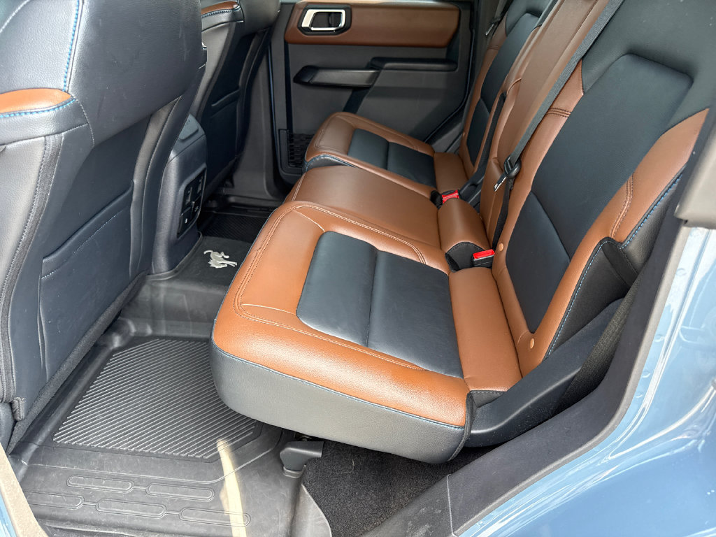 Used 2024 Ford Bronco Outer Banks w/ Sasquatch Package AWD/4WD image 20