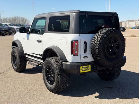 Used 2023 Ford Bronco Wildtrak AWD/4WD image 8