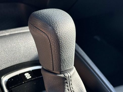 Used 2026 Toyota Corolla LE FWD image 39