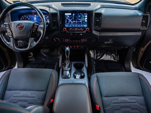 Used 2023 Nissan Frontier PRO-4X w/ Pro Convenience Package AWD/4WD image 27