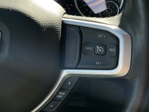 Used 2021 RAM 1500 Big Horn AWD/4WD image 38