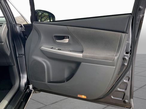 Used 2012 Toyota Prius V Two FWD image 22