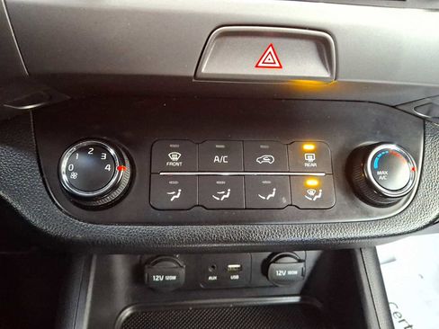 Used 2016 Kia Sportage LX image 16