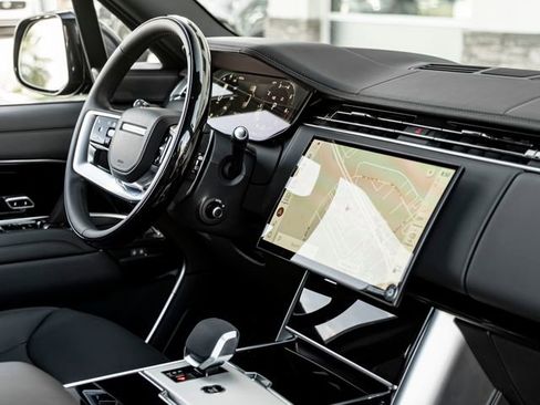 New 2026 Land Rover Range Rover SE AWD/4WD image 31