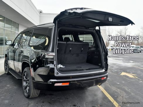 New 2026 Jeep Grand Wagoneer Limited image 13