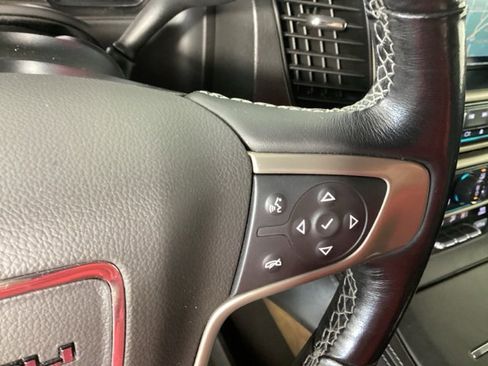 Used 2018 GMC Yukon XL Denali w/ Open Road Package image 30