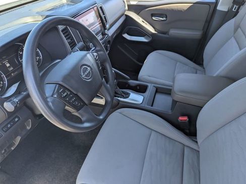 Used 2023 Nissan Frontier SV w/ Tow Package image 21