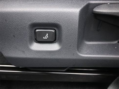 Certified 2026 Toyota Tacoma SR image 33