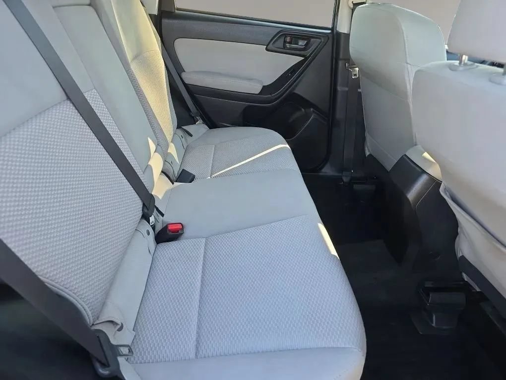 Used 2014 Subaru Forester 2.5i Premium w/ All-Weather Package AWD/4WD image 13