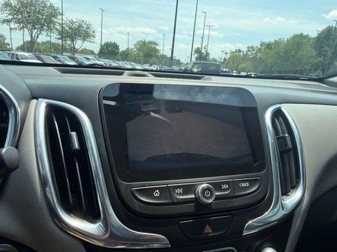 Used 2018 Chevrolet Equinox LT w/ Sun & Infotainment Package AWD/4WD image 31