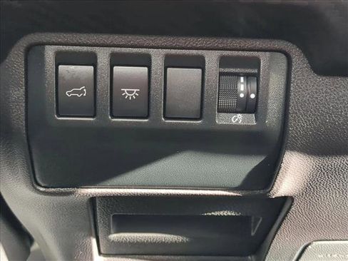 Certified 2025 Subaru Ascent Premium image 17