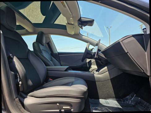 Used 2025 Tesla Model 3 Long Range RWD image 28