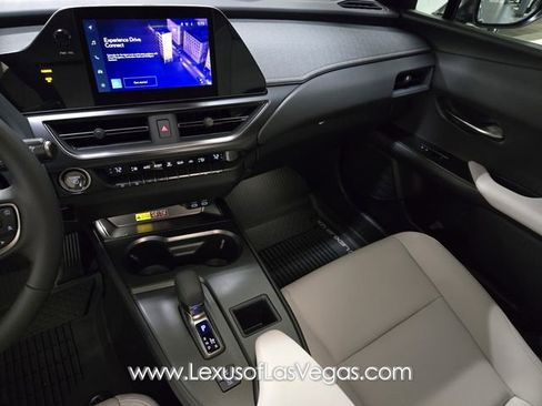 New 2026 Lexus UX 300h FWD image 15