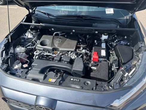 Used 2024 Toyota RAV4 XLE image 43