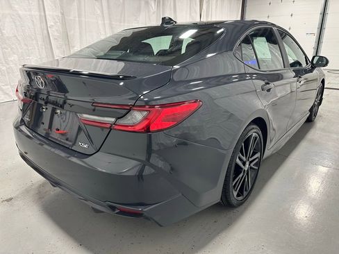 Used 2025 Toyota Camry XSE image 7