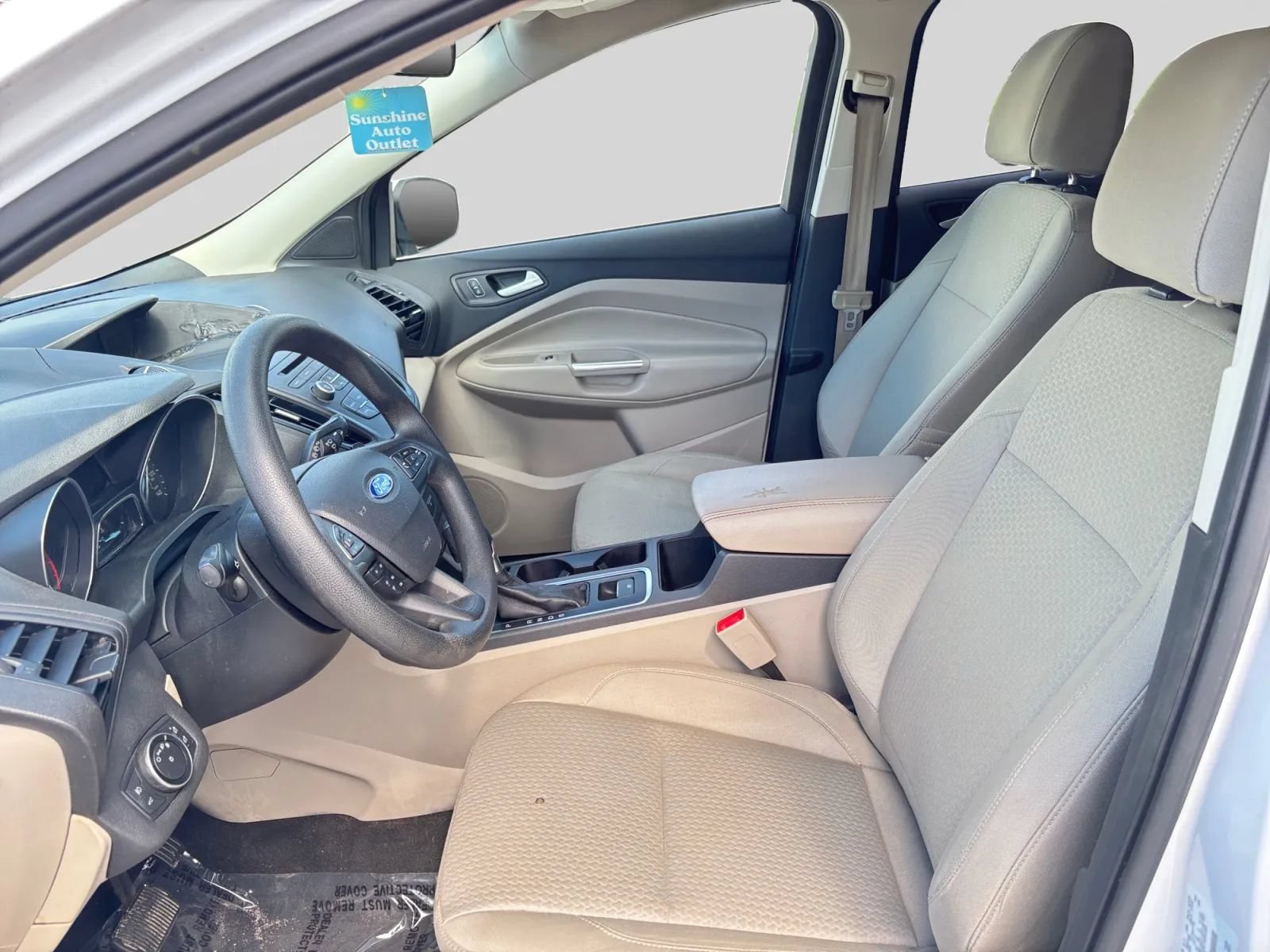 Used 2017 Ford Escape SE FWD image 10