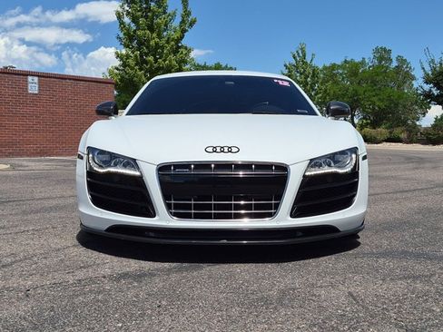Used 2012 Audi R8 V10 AWD/4WD image 2