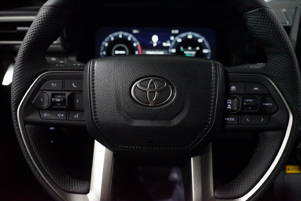 New 2026 Toyota Tacoma TRD Off-Road w/ TRD Off Road Upgrade Package AWD/4WD image 13