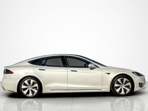 Used 2020 Tesla Model S Long Range image 6