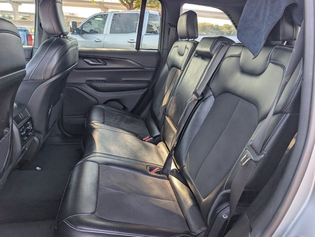 Used 2024 Jeep Grand Cherokee Altitude AWD/4WD image 28