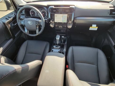 Used 2023 Toyota 4Runner TRD Off-Road Premium w/ Moonroof Package AWD/4WD image 21