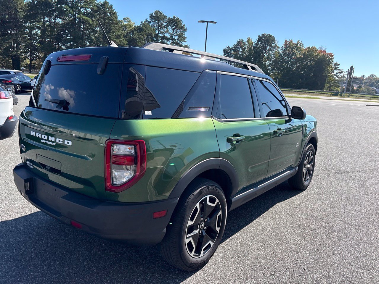 Used 2024 Ford Bronco Sport Outer Banks w/ Tech Package AWD/4WD image 10