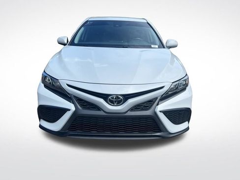Used 2024 Toyota Camry SE FWD image 2