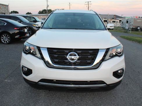 Used 2017 Nissan Pathfinder SL w/ SL Premium Package AWD/4WD image 2
